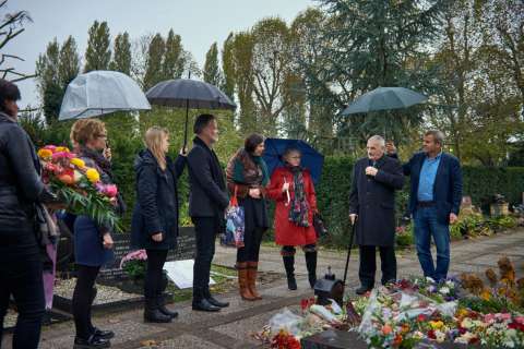 Erik Jan Harmens wint met 'U beklijft' de Ger Frits Prijs voor het beste 'Eenzame uitvaartgedicht' van 2019